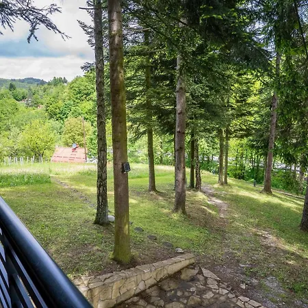 Tarcin Forest A Frame * Kazina Bara